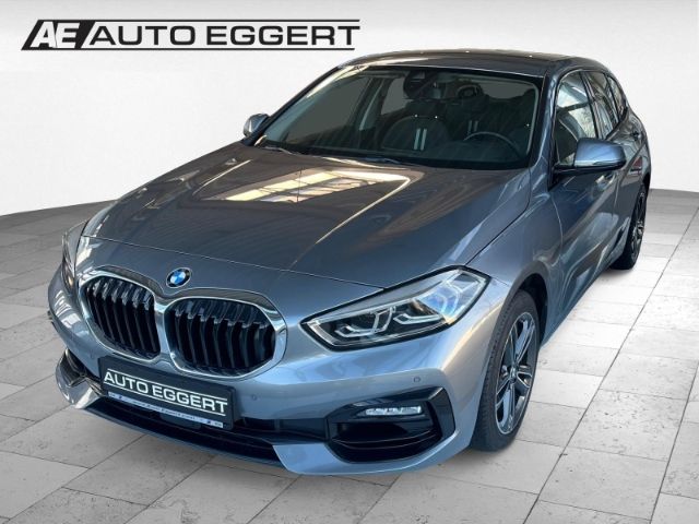 BMW 120 i Sport Line Automatik  Navi  LED