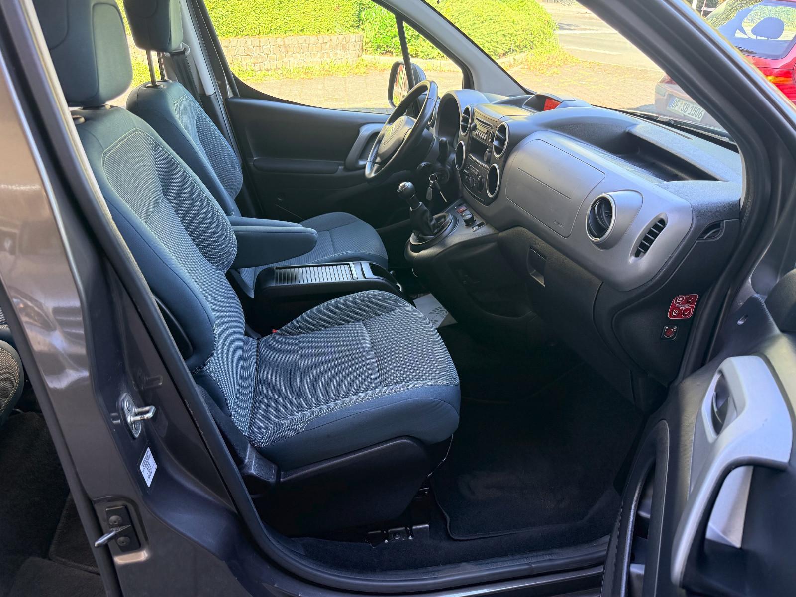 Citroën Berlingo Kombi Selection,Klima,AHK, PDC,1. Hand