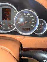 Porsche Cayenne, S - Porsche Cayenne mit LPG-Antrieb