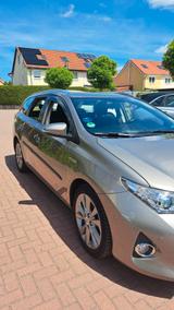 Toyota Auris Touring Sports Touring Sports 1,6-l-V.... - Toyota Auris Touring Sports mit Hybrid-Antrieb: Automatik