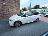 BMW 220 Gran Tourer 220d xDriveM Sport A M Sport - BMW 220 Gran Tourer mit Anhängerkupplung