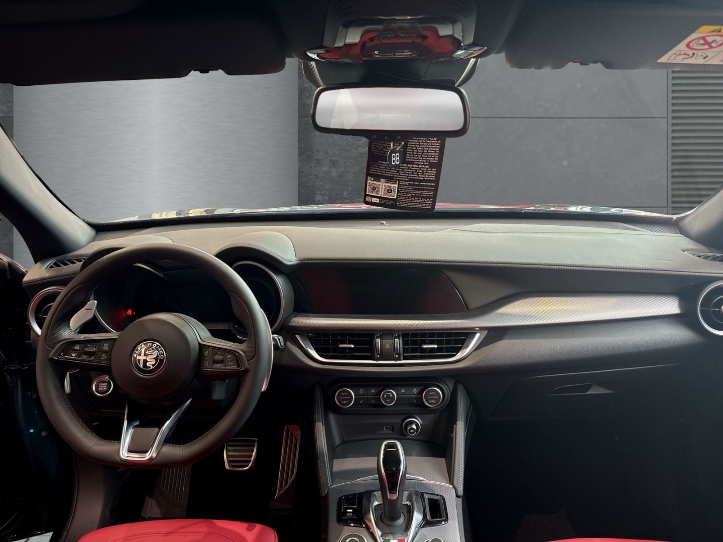 Alfa Romeo Stelvio - Bild 10