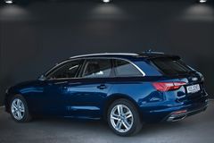 AUDI A4 Avant 45 TDI quattro Advanced*STHZ*HUD*AHK*17