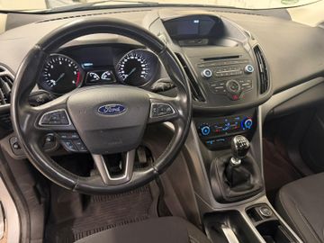 Ford Kuga - 7