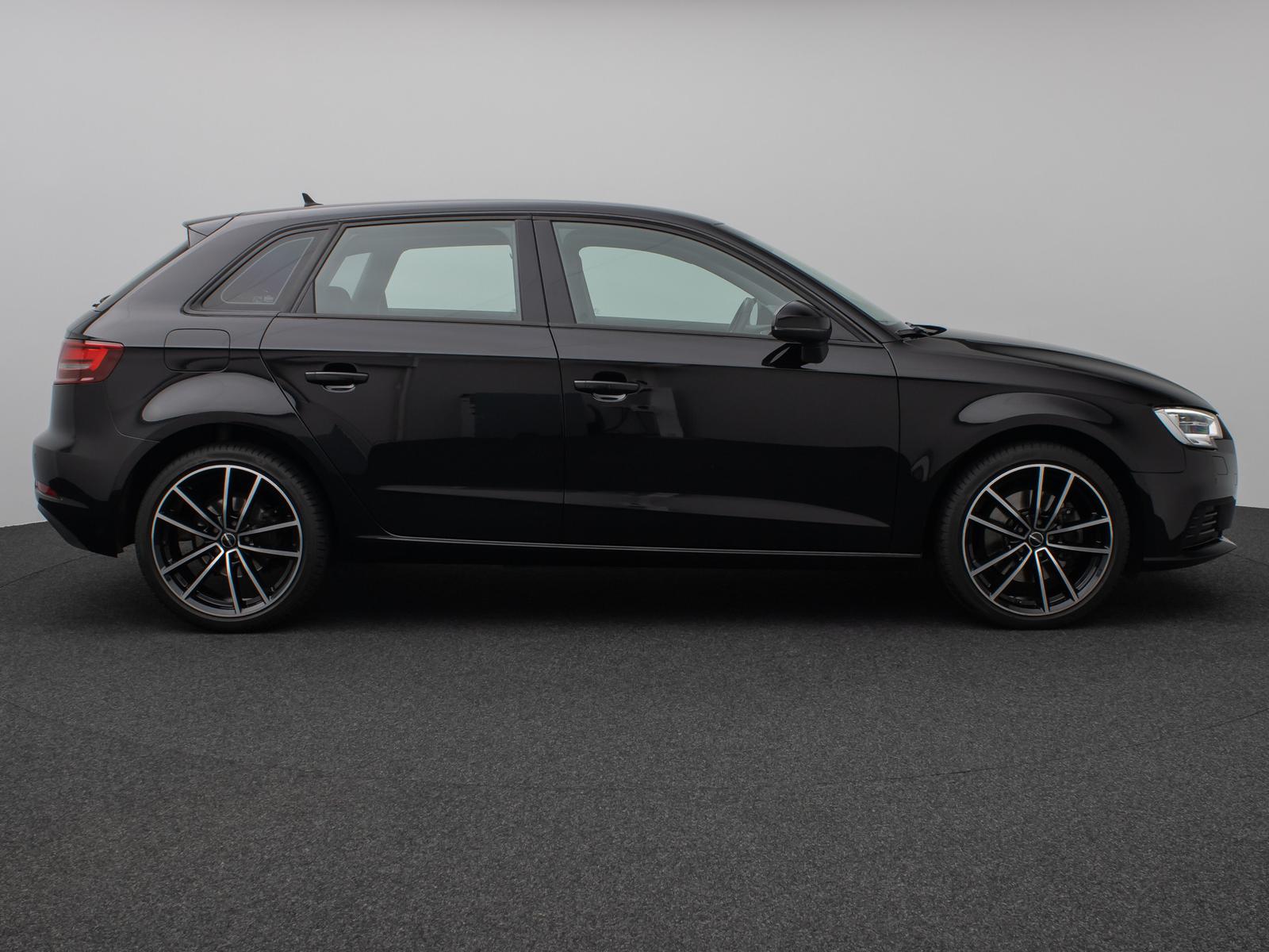 Audi A3 Sportback 35 TDI Aut. Sitzhzg Navi Xenon, миниатюра 5