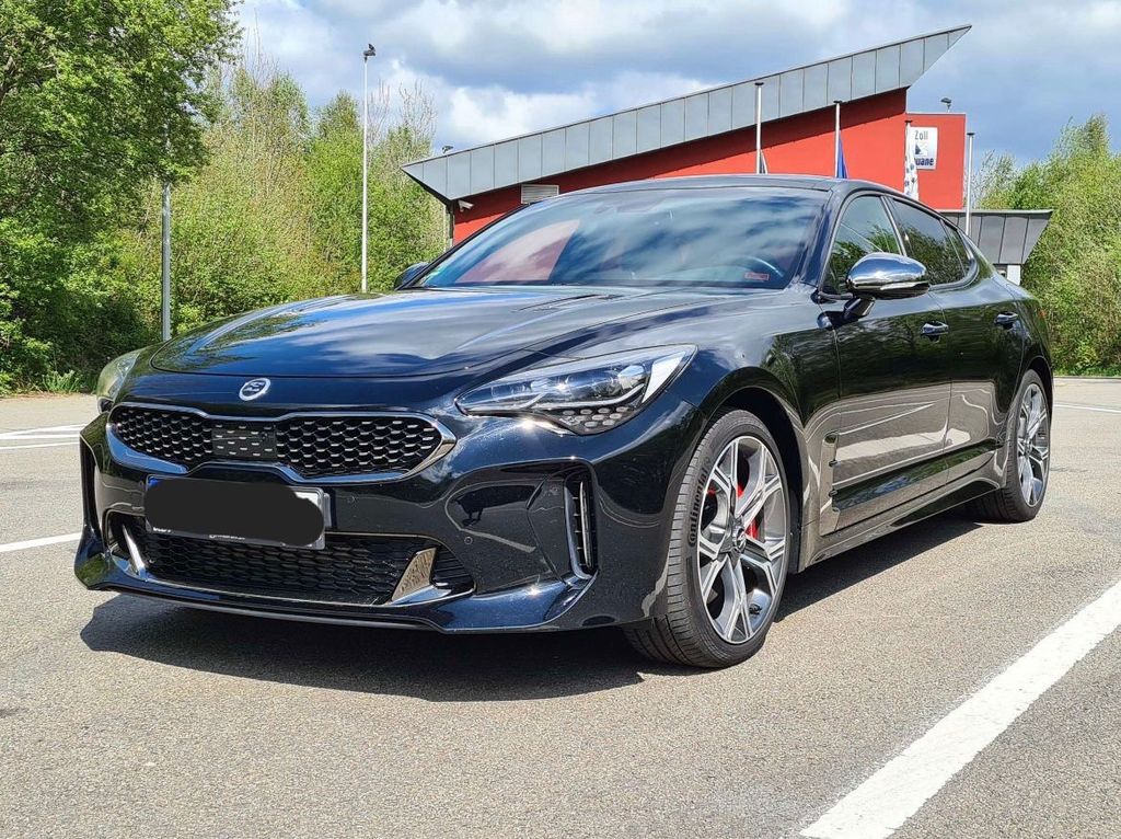 Image of Kia Stinger