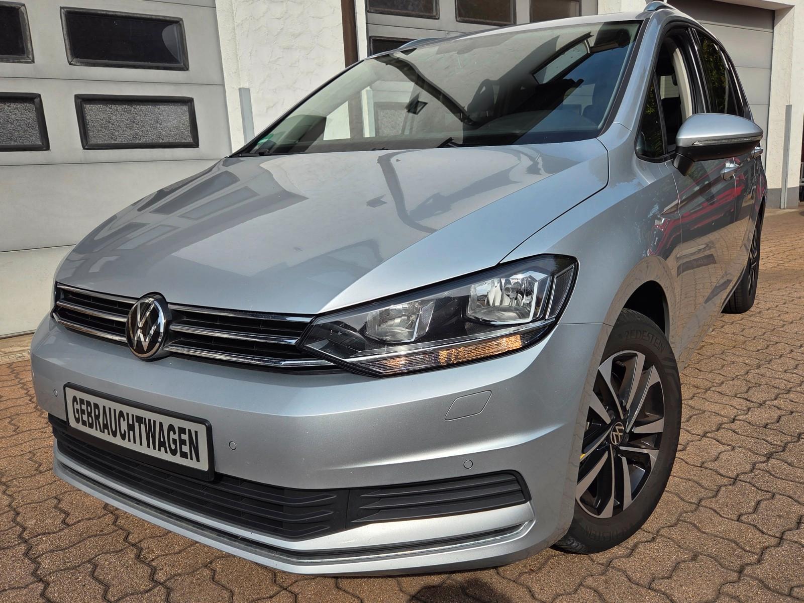 Volkswagen Touran 2,0TDI°150PS°7-Sitzer°Pano°AHK°Navi