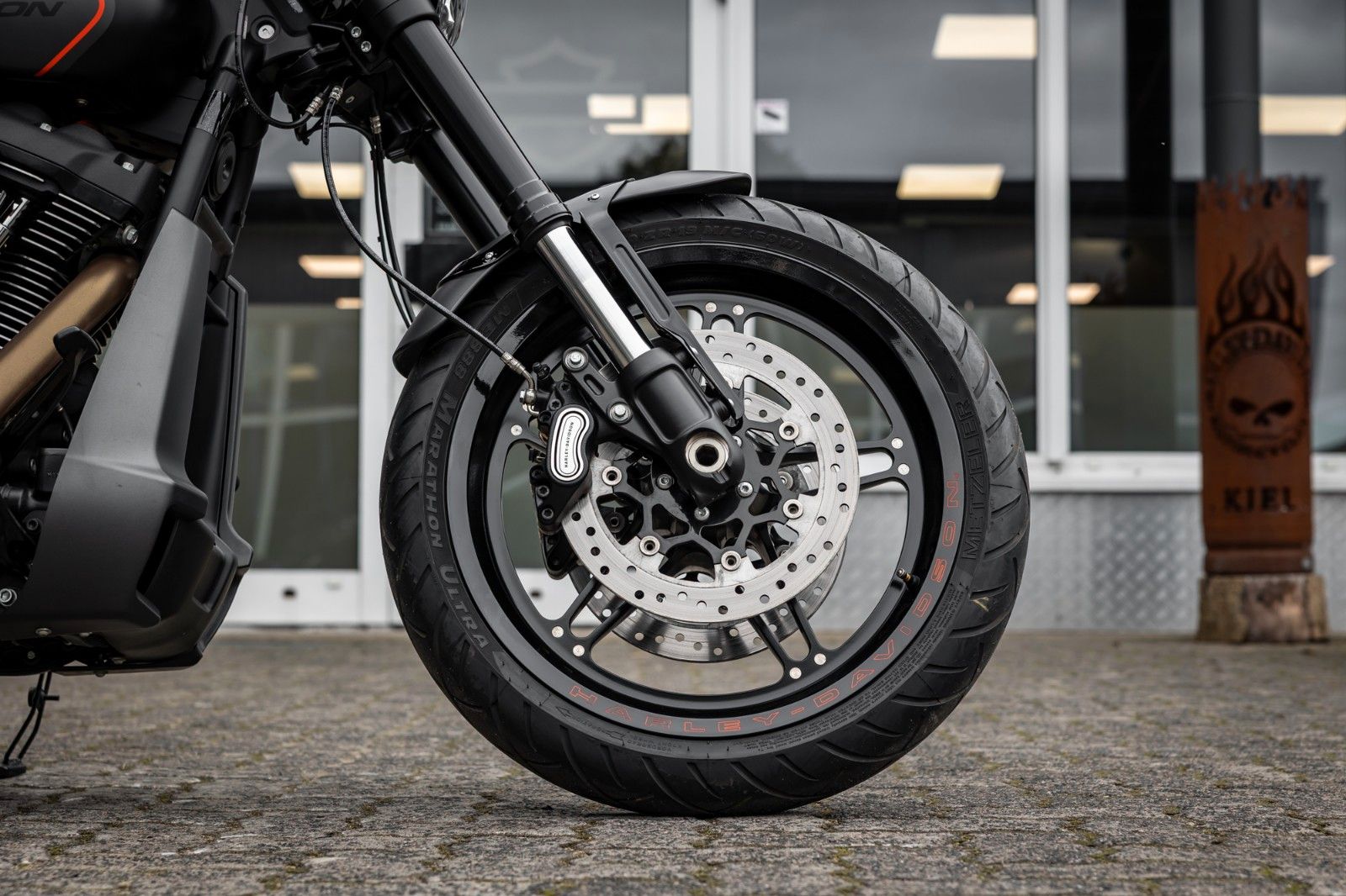 Fahrzeugabbildung Harley-Davidson FXDR 114 CUI - SCREAMIN' EAGLE