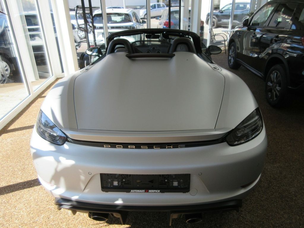 Image of Porsche Boxster