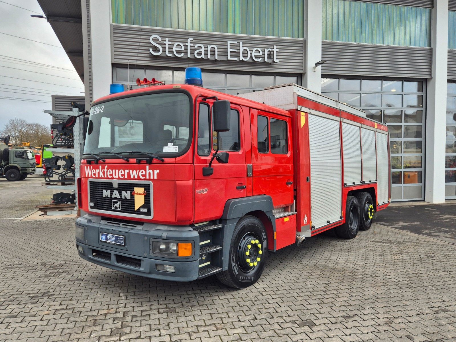 Fahrzeugabbildung MAN FE 26.360 LF 8 Löschfahrzeug