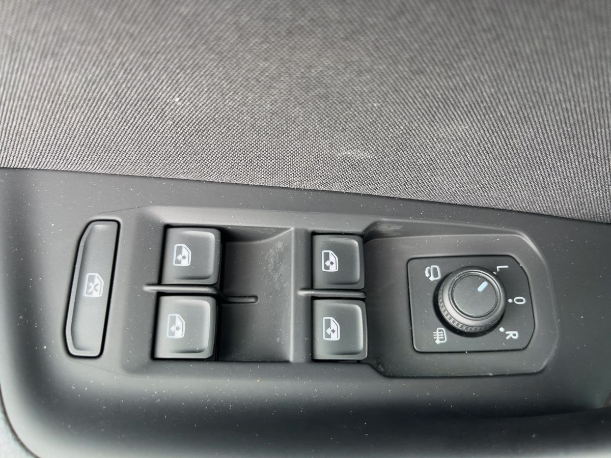 Volkswagen Passat Variant - Bild 20