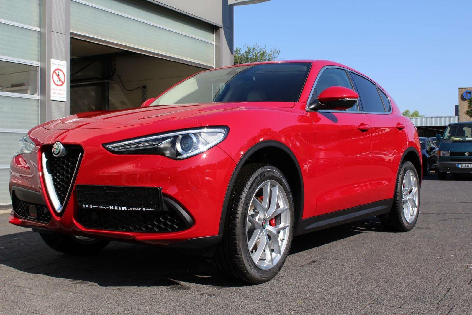 Alfa Romeo Stelvio  Lusso Voll AHK, LederArmaturen