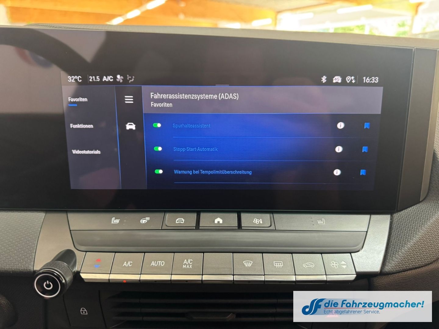 Fahrzeugabbildung Opel Astra L Sports Tourer Edition Navi Digitales Coc