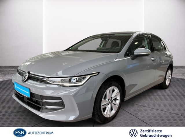 Fahrzeugabbildung Volkswagen Golf 1.5 TSI LIFE NAVI GJR LED KAMERA