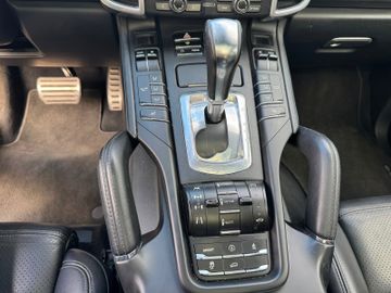 Porsche Cayenne - 9