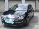 Peugeot 308 Access 130 e-THP Stop&Start Access - Peugeot 308 Access mit Benzin-Antrieb