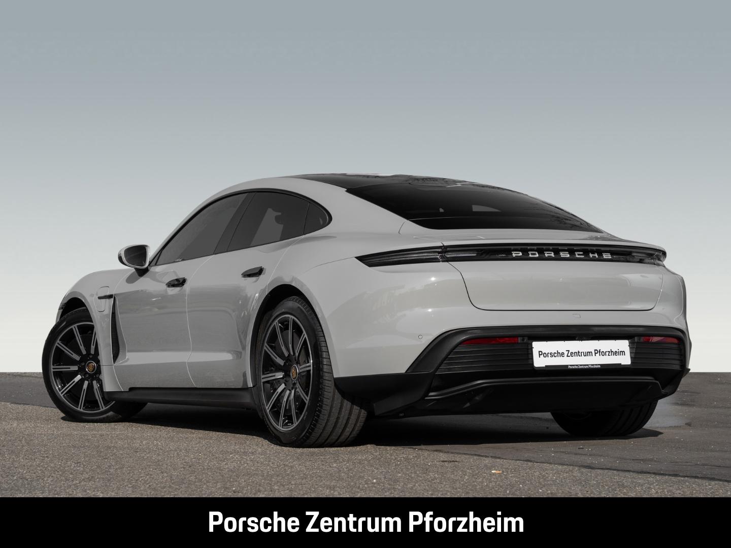 Porsche Taycan BOSE 20-Zoll Rückfahrkamera Panoramadach