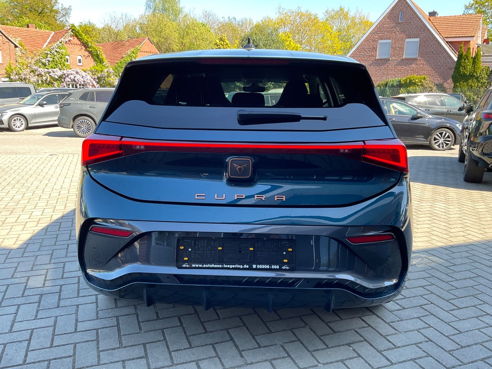 Fahrzeugabbildung CUPRA Born 58 kWh 150 kW,Kamera,Navi,Sitzheizung,Carpl