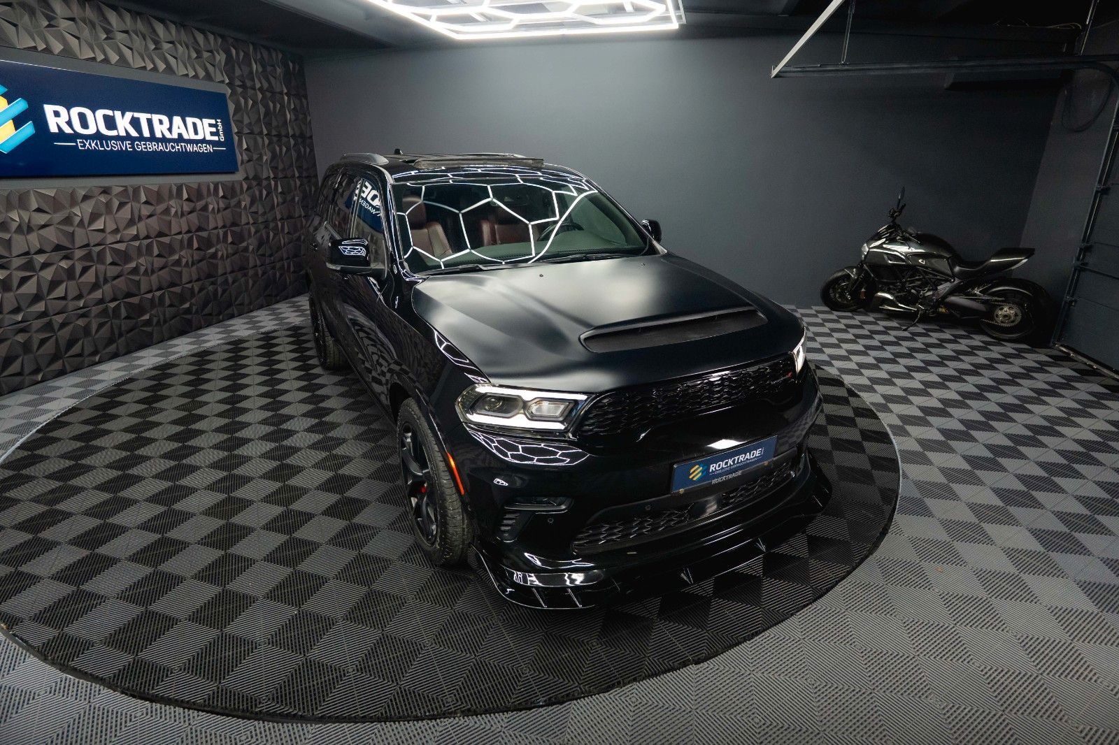 Fahrzeugabbildung Dodge Durango 5.7 V8 R/T 4x4 Night-Paket SRT TRACK PAK