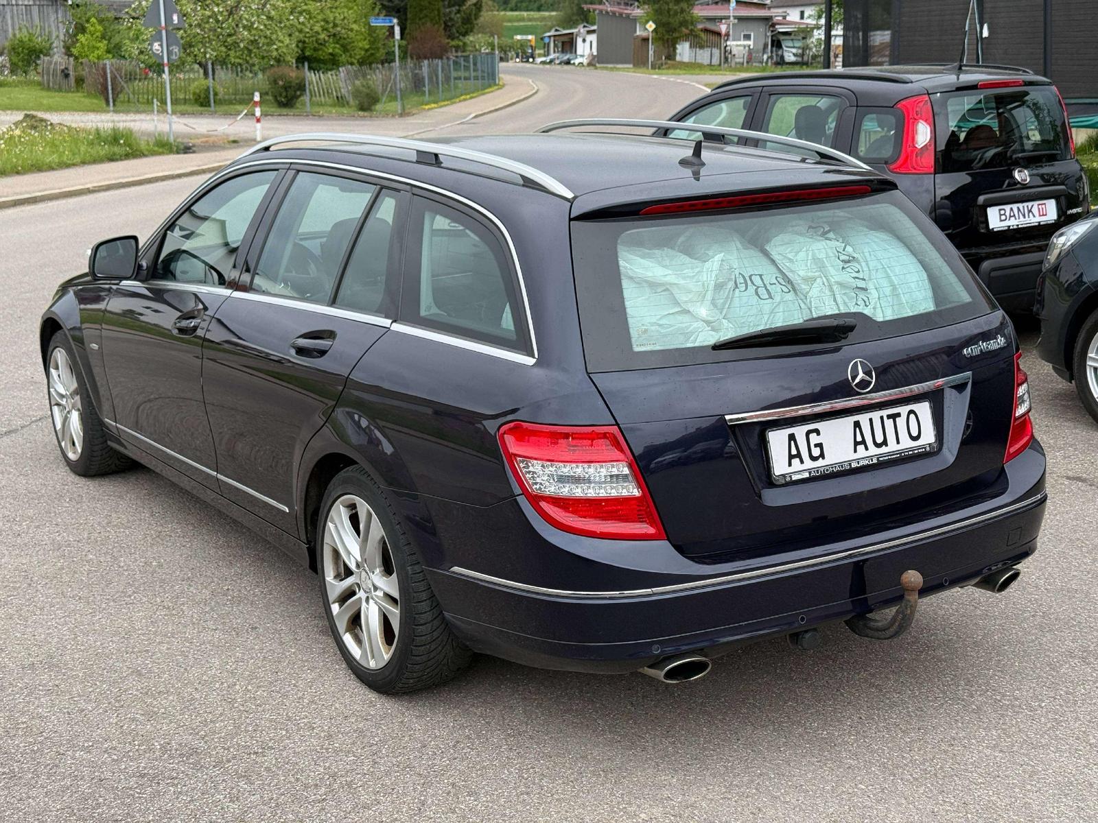 Mercedes-Benz C230 2008 — photo 5