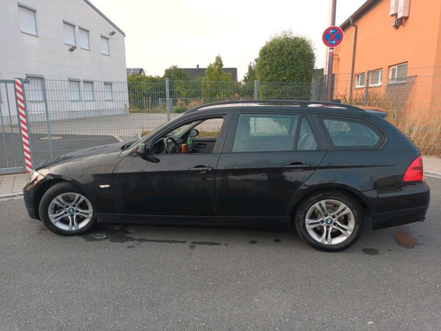 BMW 320d mit neuem TÜV