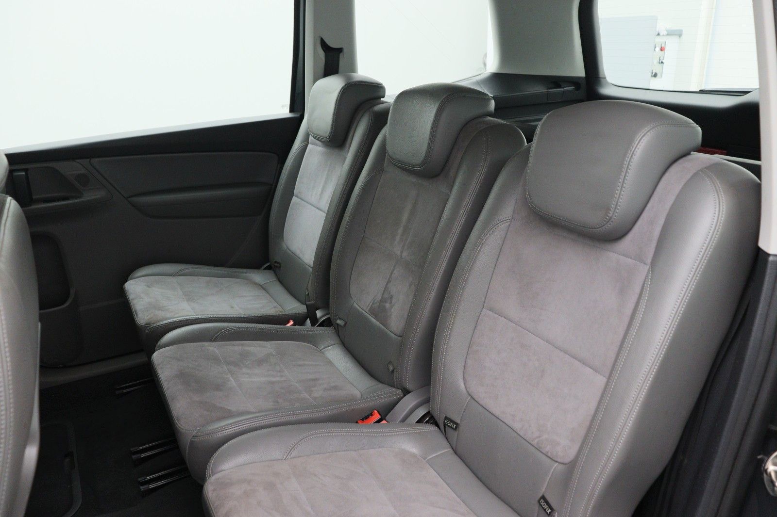 Fahrzeugabbildung Volkswagen Sharan 1.4 TSI Highline BMT