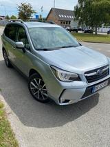 Subaru Forester AWD Lineartronic - silberne Subaru Forester