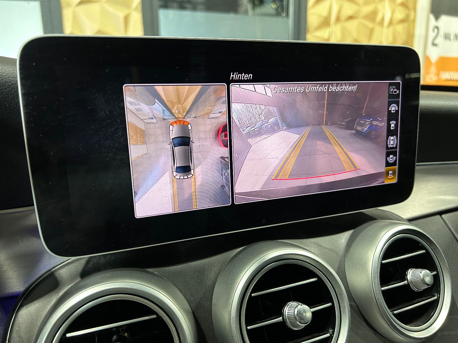 Fahrzeugabbildung Mercedes-Benz C 220 d/AMG-PAKET/PANO/ACC/360°/APPLE