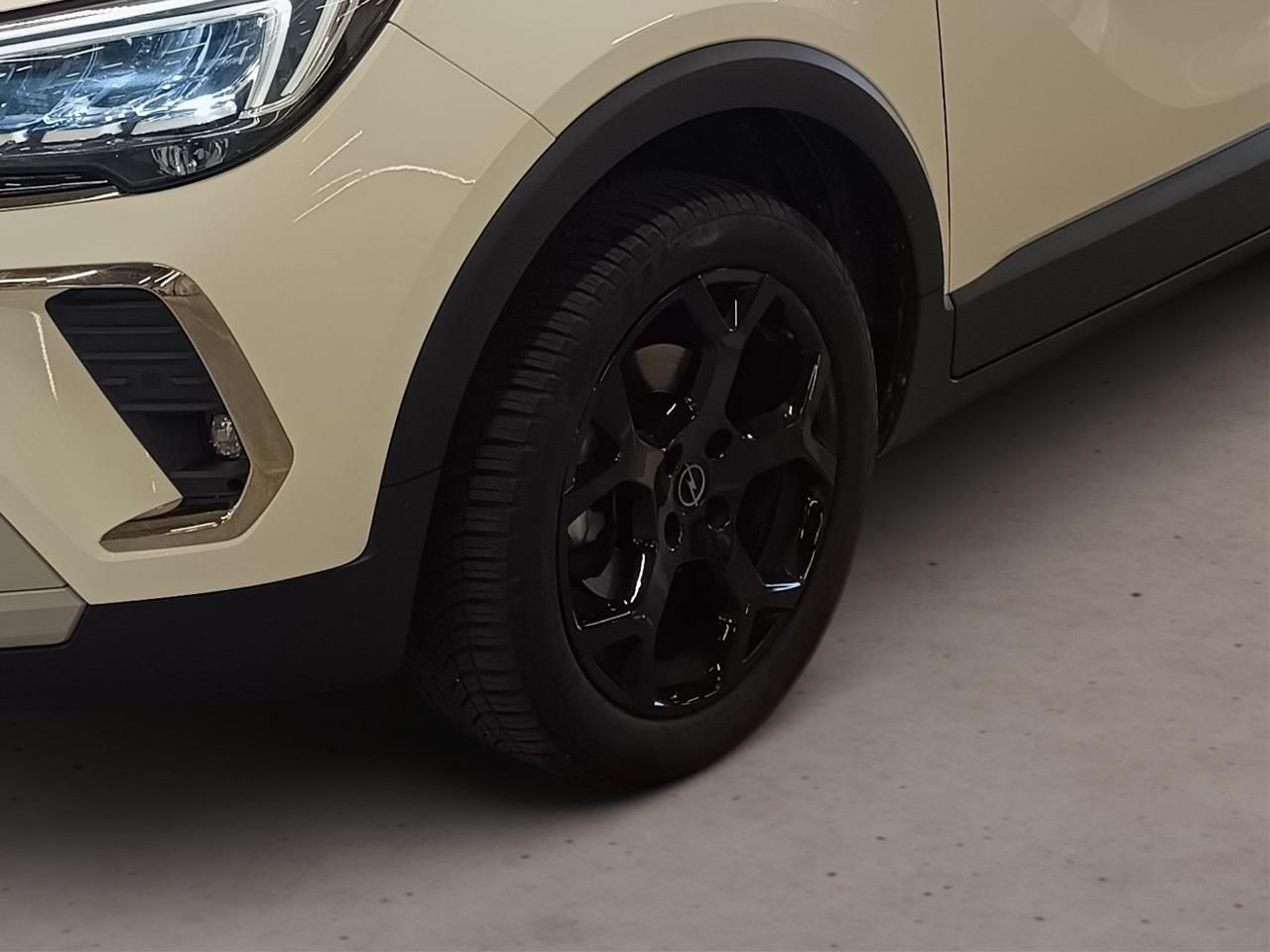 Fahrzeugabbildung Opel Crossland 1.2 Turbo Elegance