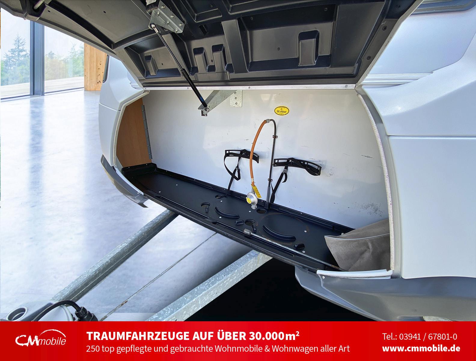 Knaus Sport 500 FU - Festbett - Rundsitzgruppe -