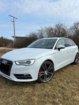 Audi A3 V8 1,8 L Automatik S tronic,TÜV, S... - gebrauchte Audi A3 8V
