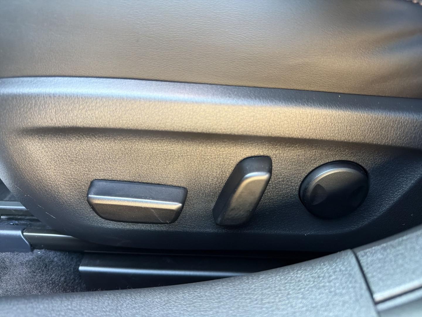 Mazda MAZDA3 Takumi SKY.-X 186 HUD Navi Leder Bose 360 Kame, миниатюра 29