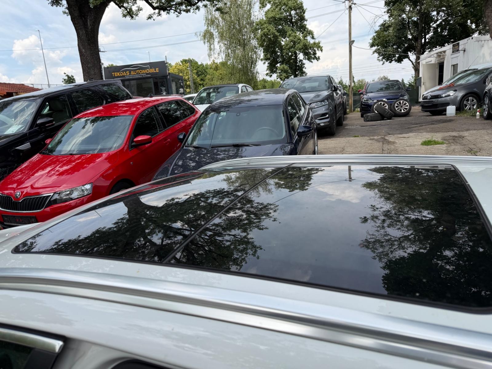 BMW 520 2012 — photo 16