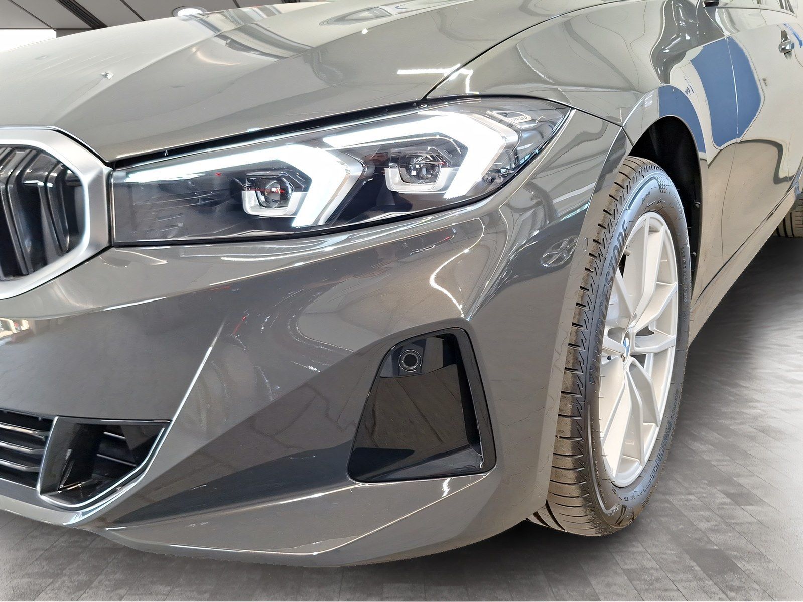 BMW 320 - Bild 8