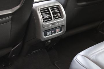 Volkswagen Touran - 10