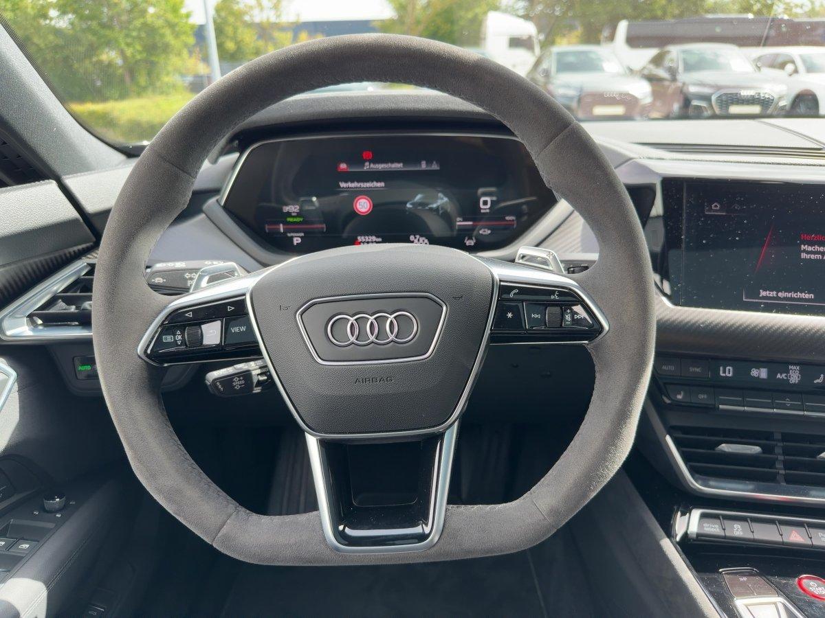 Audi e-tron GT 350 kW qu. Luft Pano Wäpu Matrix B&O