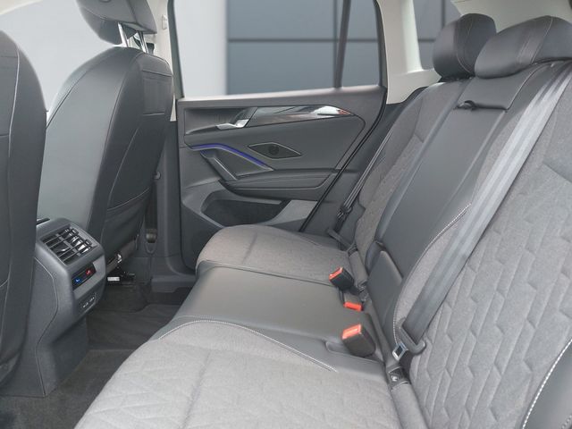 Tiguan 2.0 TDI Life *DSG*NAVI*LED*AHK*REAR VIEW*