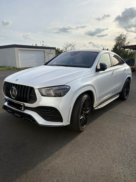 Image of Mercedes-Benz GLE 400