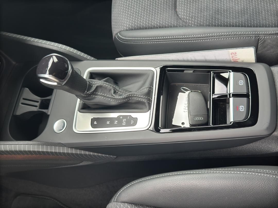 Fahrzeugabbildung Audi Q2 S line 40 TFSI quattro