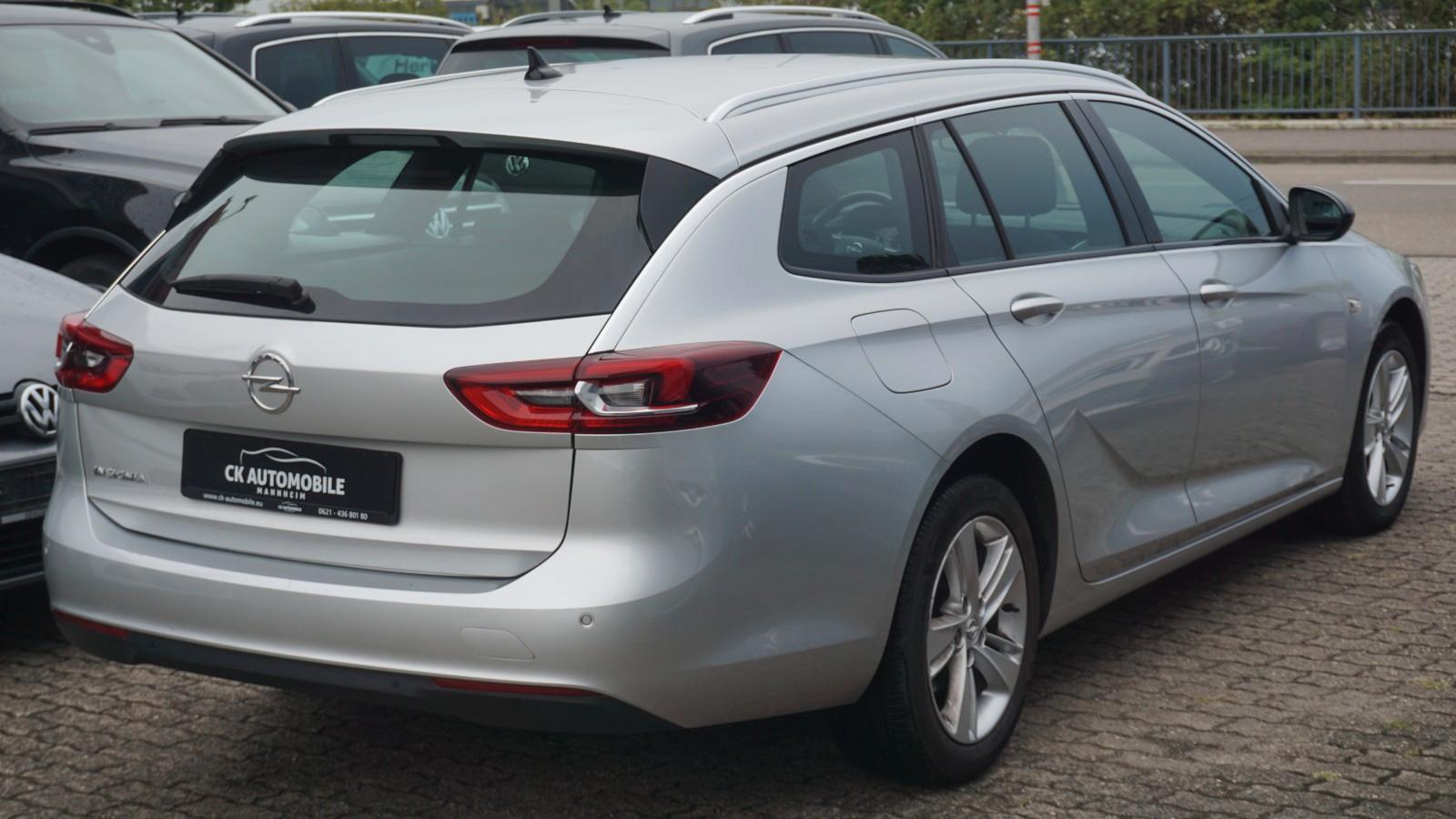 Opel Insignia B Sports Tourer Elegance*LED*ACC*PDC!!!