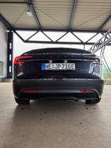 Tesla Model 3 Allradantrieb mit Dualmotor Long Ran... - Tesla Model 3 in Düsseldorf