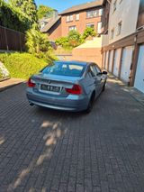 BMW 320i - Automatik  - BMW 320 aus 2005