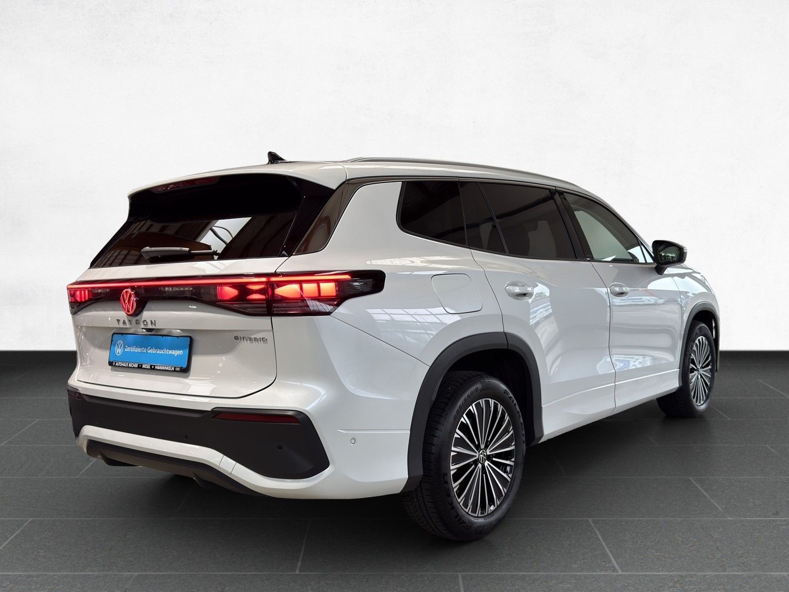Volkswagen Tayron Life 1.5 eHybrid DSG AHK CarPlay LED foto 4