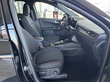 Ford Kuga 1.5 EcoBoost ST-Line Winterpaket