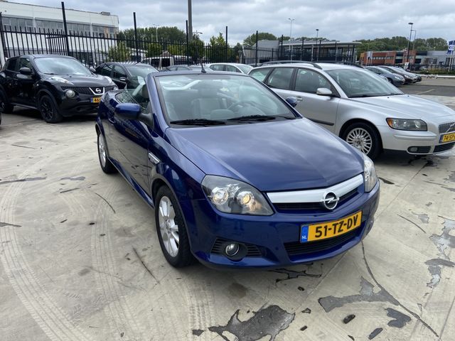 Opel Tigra TwinTop 1.4-16V Sport