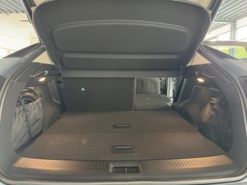 Nissan Ariya 87kWh EVOLVE PACK 242PS NAVILED