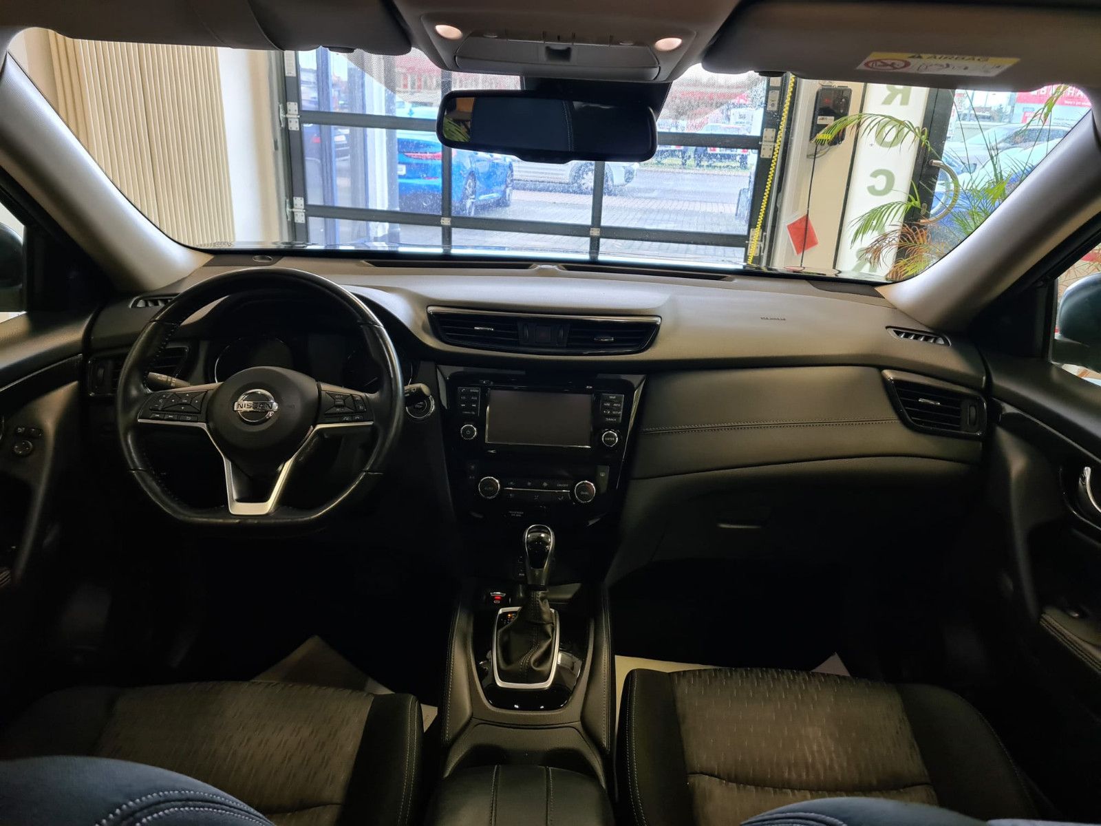 Fahrzeugabbildung Nissan X-Trail N-Connecta 4x4 / KAMERA