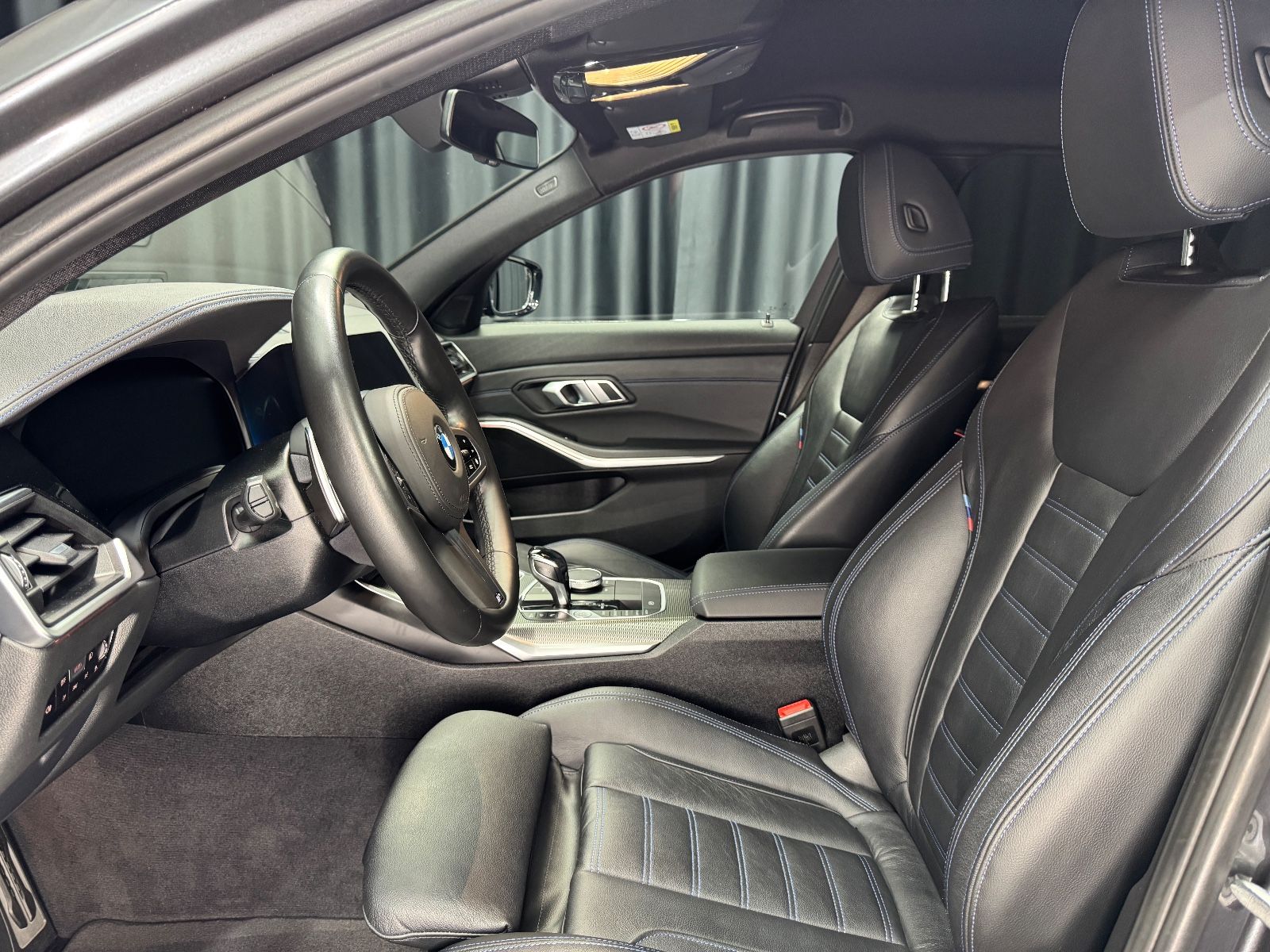 Fahrzeugabbildung BMW M340i Touring xDrive|LASER|HEAD-UP|AHK|ACC|