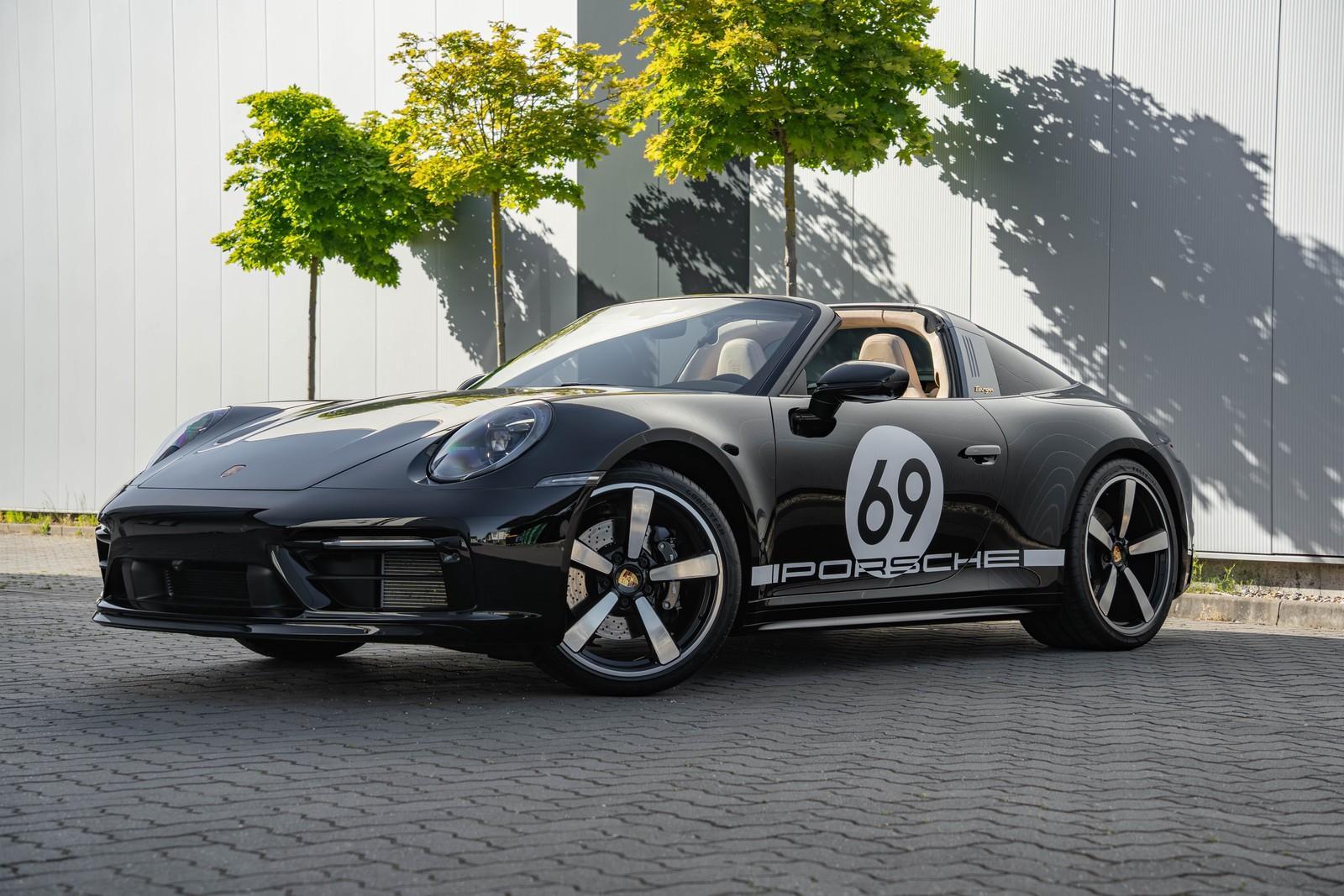 Porsche 911/992 Targa 4S Heritage Design Edi *Lift*PDCC*