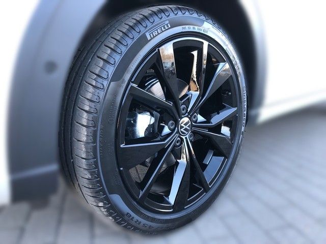 Fahrzeugabbildung Volkswagen Taigo 1.5TSI DSG R-Line PANO+MATRIX+ACC+PARKLNK+